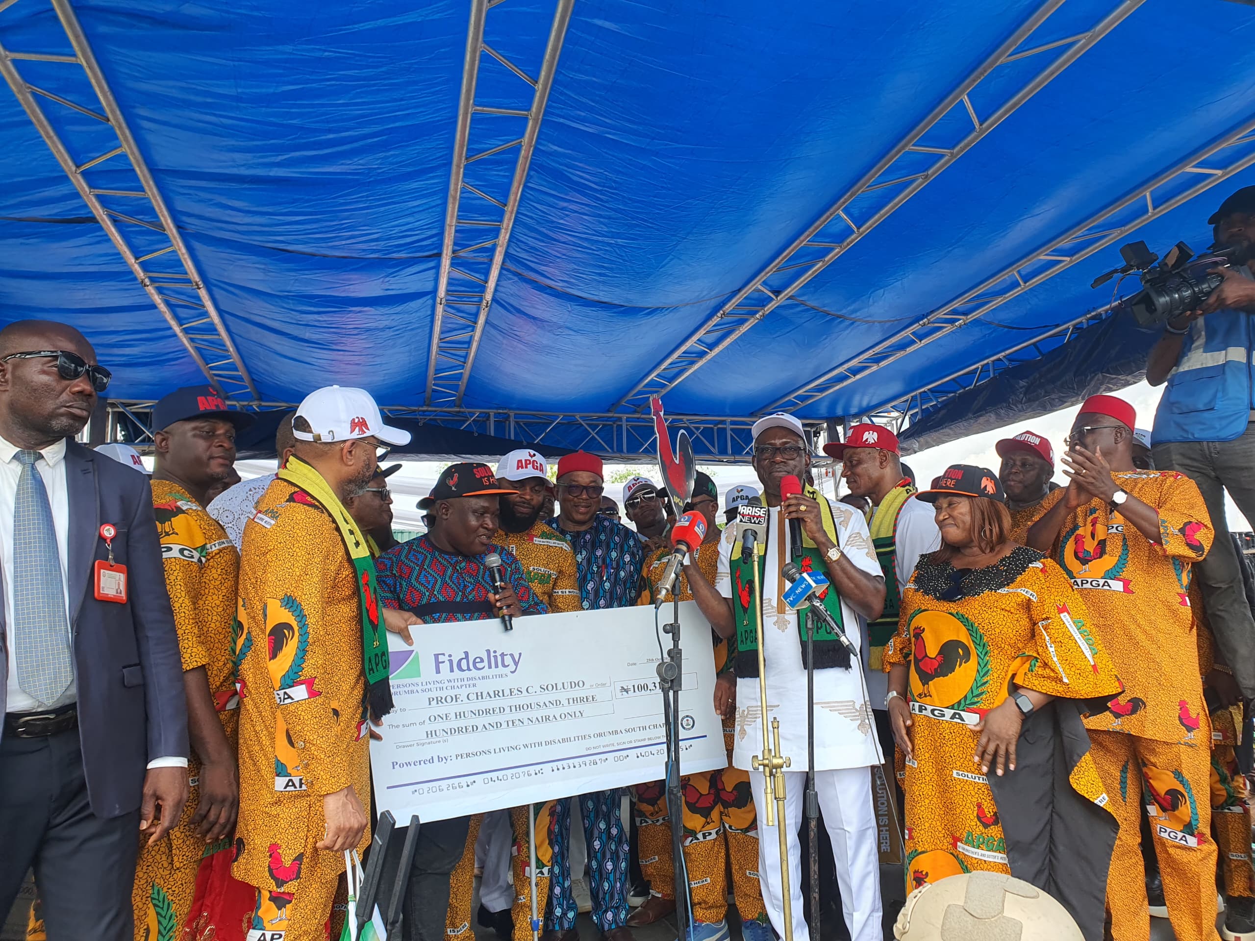 Gov. Soludo's Campaign Train Visits Orumba North And South, Engages Over 10,000 Voters On Key Issues