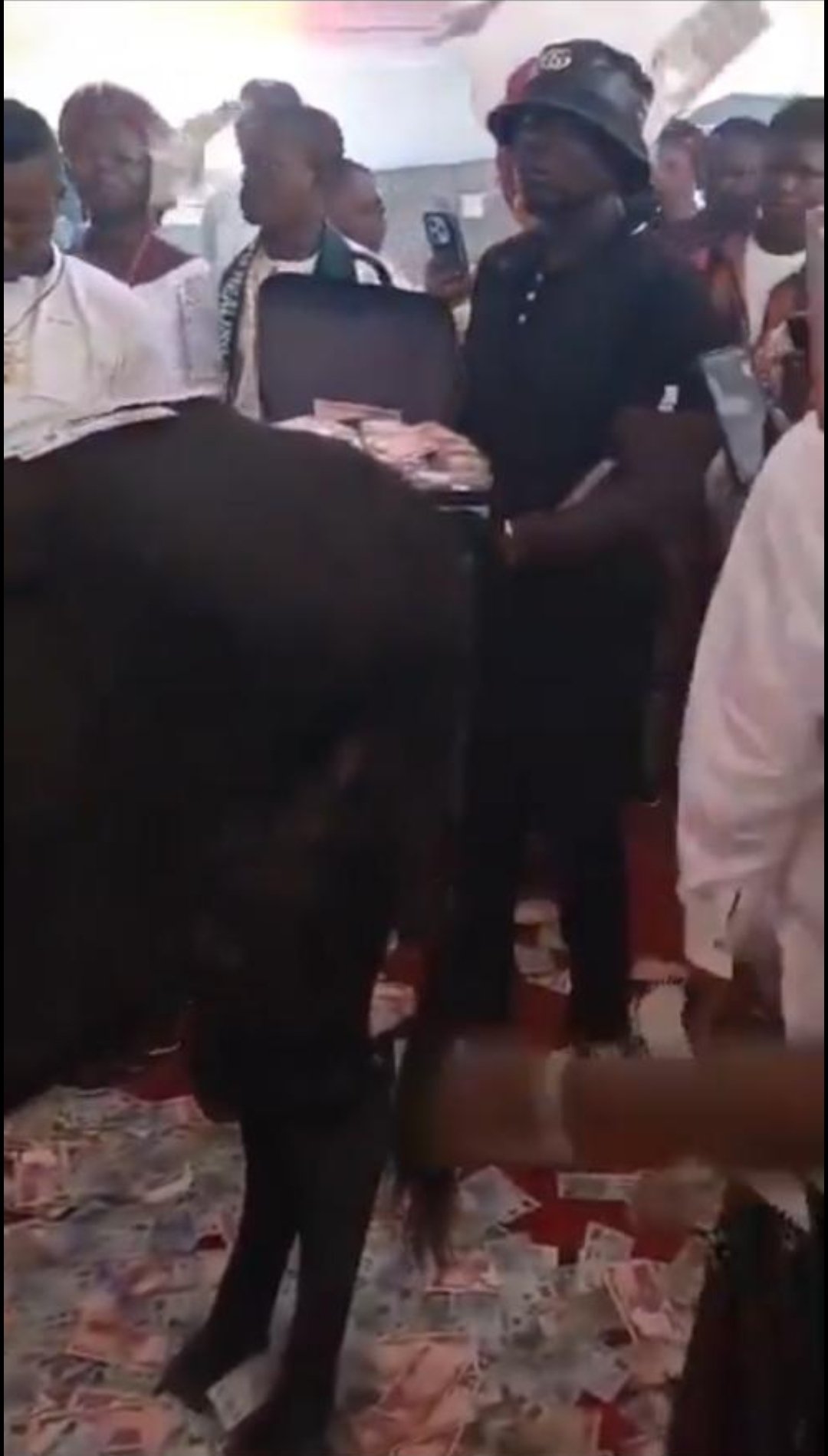 EFCC Arrests Female Archbishop In Warri For Alleged Naira Abuse