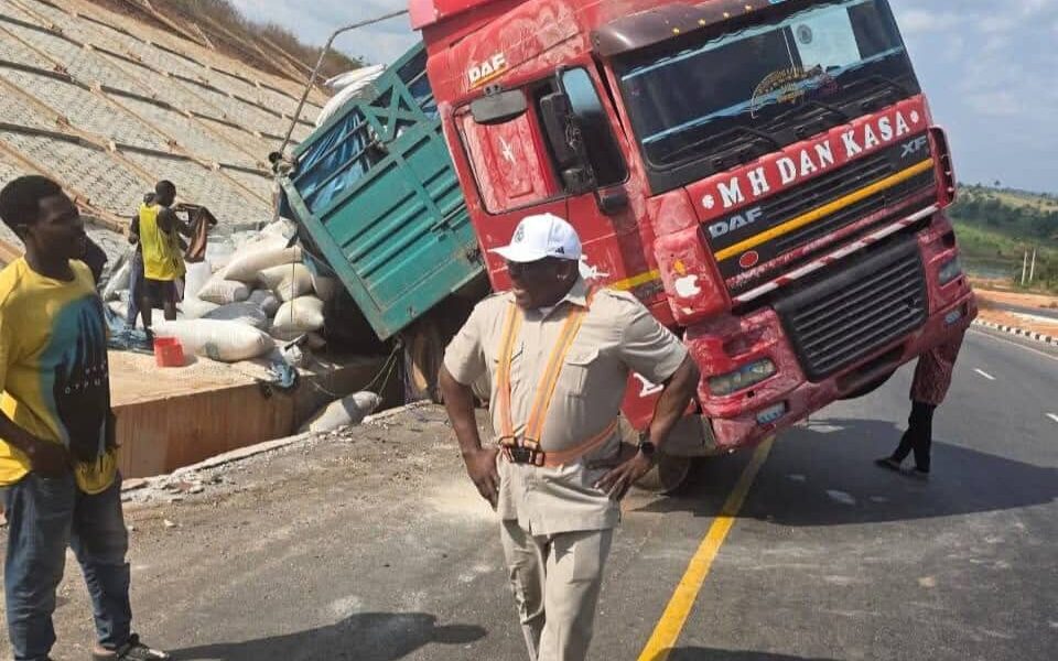 Oborevwori Backs Safety Over Sanctions On Articulated Truck Crashes – Izeze