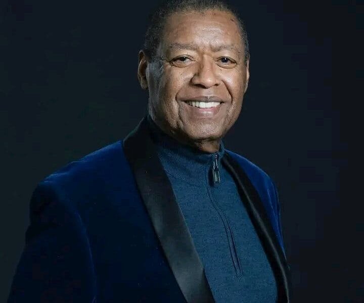 Legendary Gospel Singer, Ron Kenoly Dies At 81