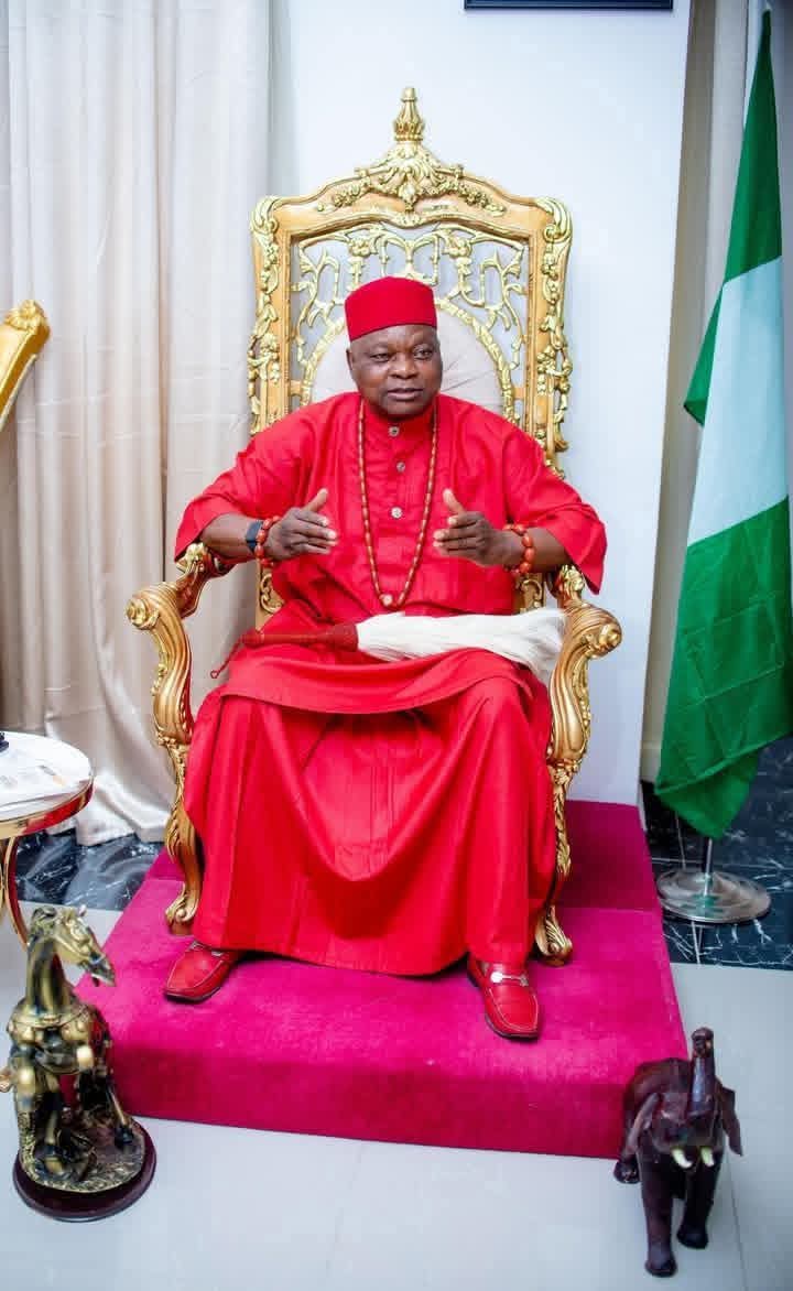 Dafinone Celebrates Ovie Of Agbon Kingdom On 13th Coronation Anniversary