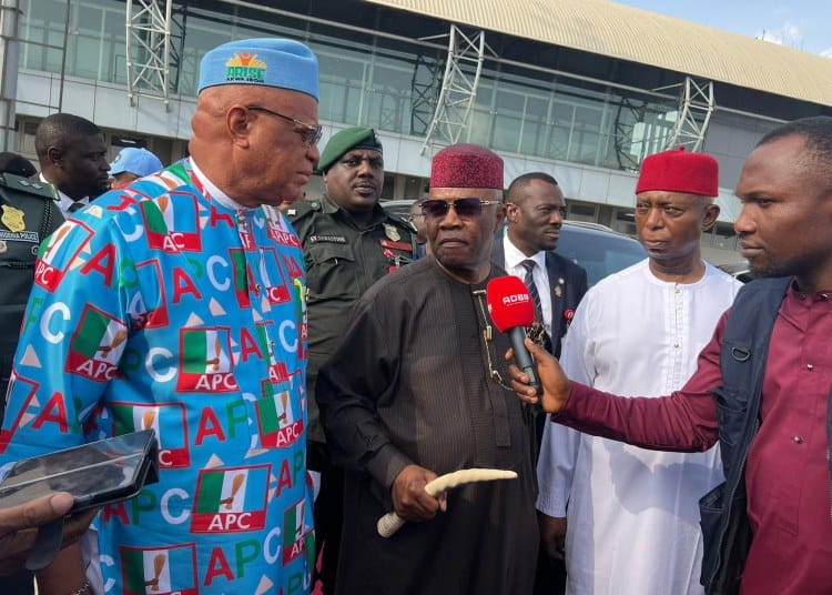 Senator Akpabio Reaffirms Support For Anioma State, Splits Delta, Says Asaba, Warri Two State Capitals