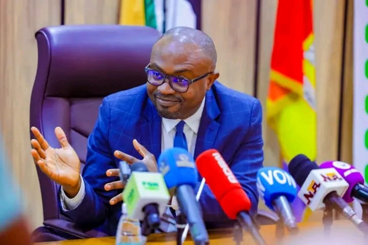 FG Declares Wednesday, Thursday Public Holidays