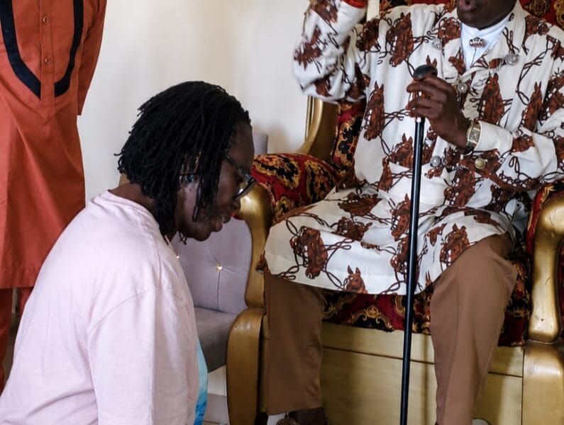 Ebizi Receives Royal Blessings In Asamabiri, Osekwenike During Consultative Visit To Wards 7, 14