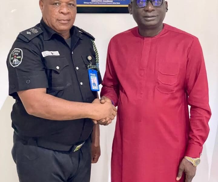 Ogedegbe Receives New DPO Of Isiokolo Divisional Police Headquarters On Courtesy Visit