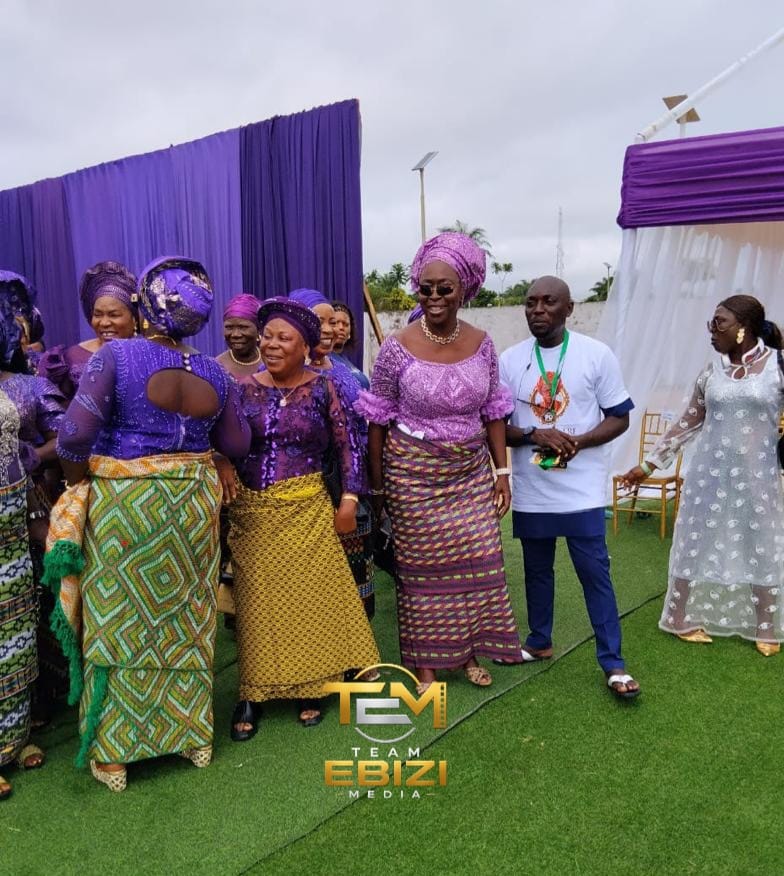 Bayelsa Deputy Governor's Women Support Group Attends Burial Of Madam Adagba-ere Egberiwaribo, Condoles Akpe, Family