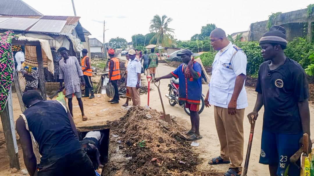 DESOPADEC Commences Desilting Exercise In Ndokwa Nation