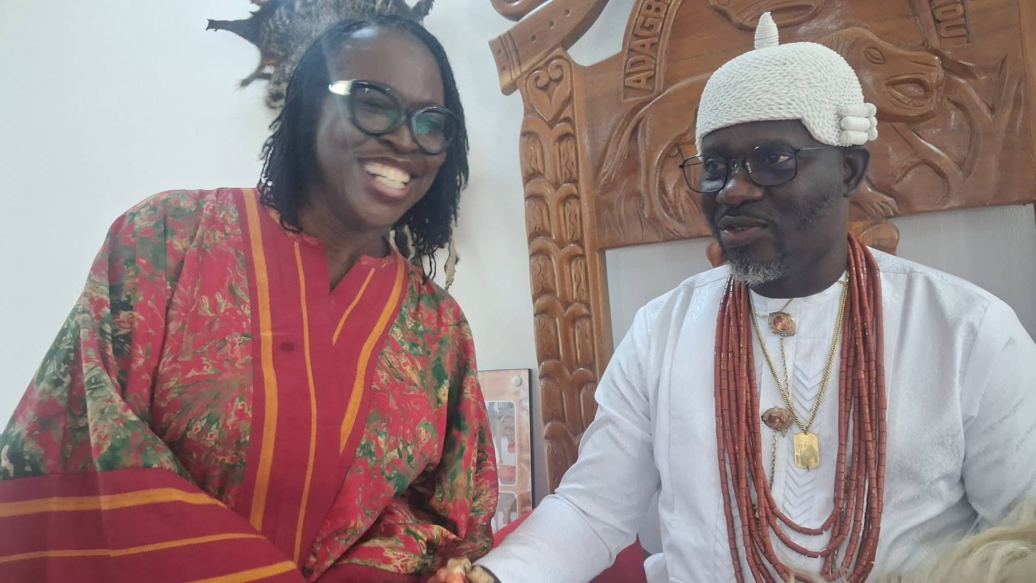 Bayelsa West: Chief Brown, Other APC Candidates Visit Adagbabiri Monarch, Seek Royal Blessings Ahead Of Bayelsa Polls
