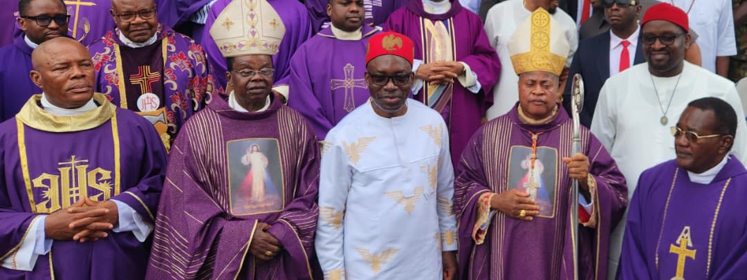 Gov. Soludo Joins Isuofia To Bid Emotional Adieu To Late Monarch, Igwe Lt. Col Christopher Moghalu