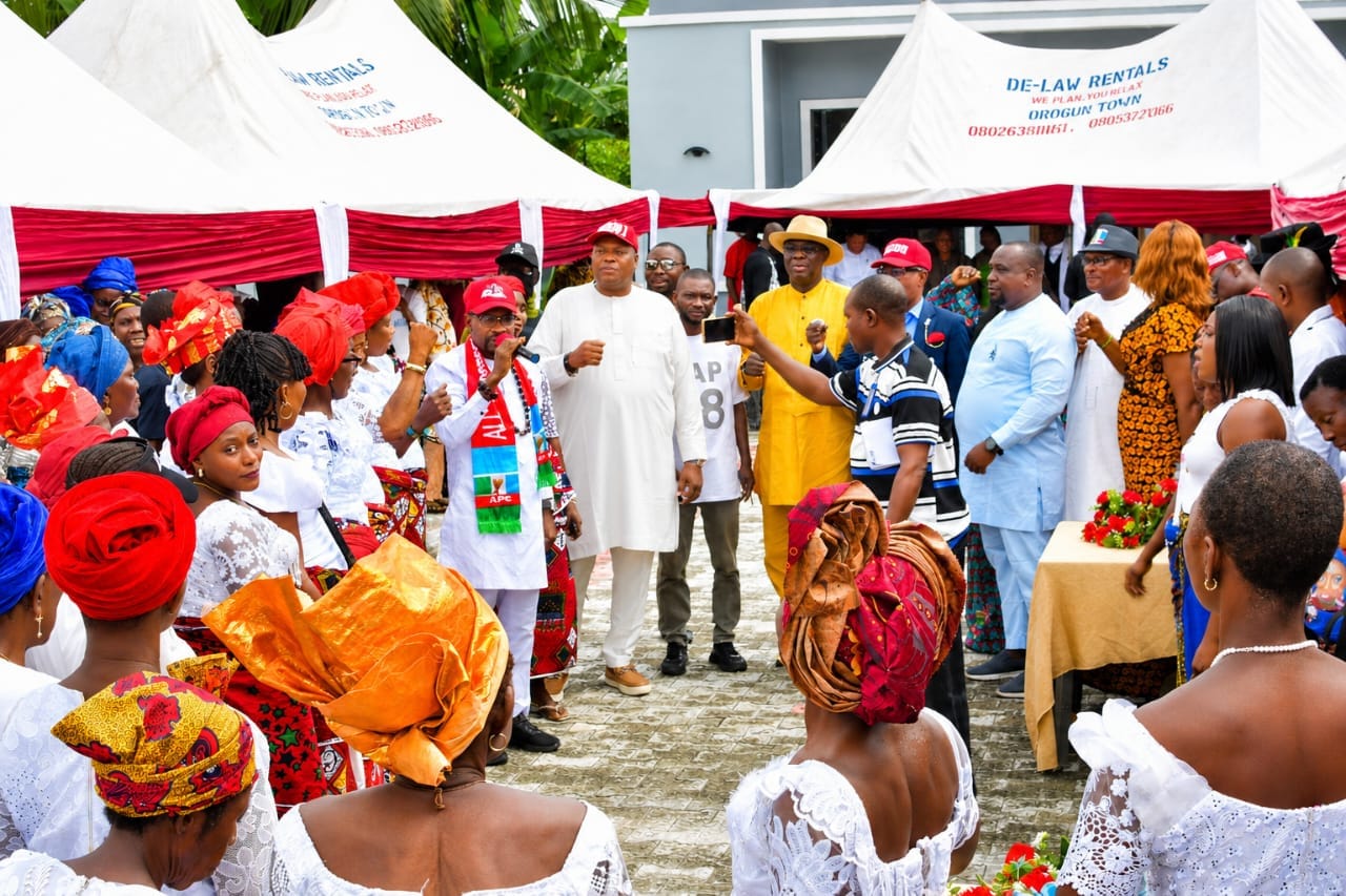 2027: Ovbije Rallies APC Faithful, Backs Tinubu, Oborevwori, Waive, Others