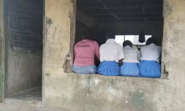NEWS FLASH! Rescue operation on-going after a 60-room apartment collapses near Federal Polytechnic Oko; numbers of affected occupants not known yet