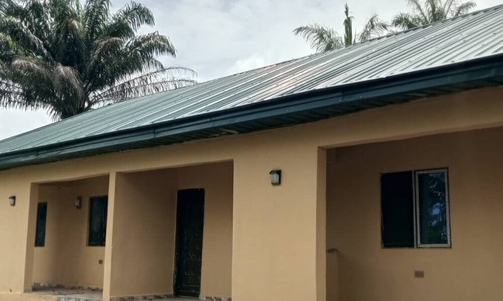 DESOPADEC Completes Akarai Obodo NYSC Lodge, Olisa Reaffirms Commitment To Community Development
