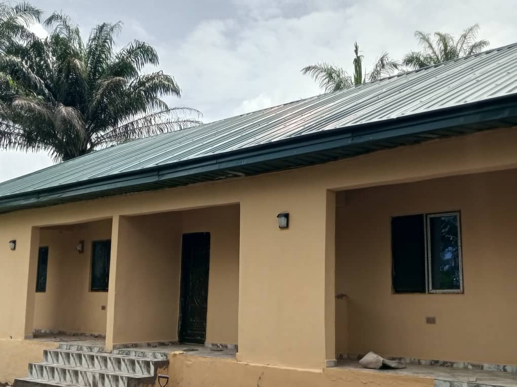 DESOPADEC Completes Akarai Obodo NYSC Lodge, Olisa Reaffirms Commitment To Community Development